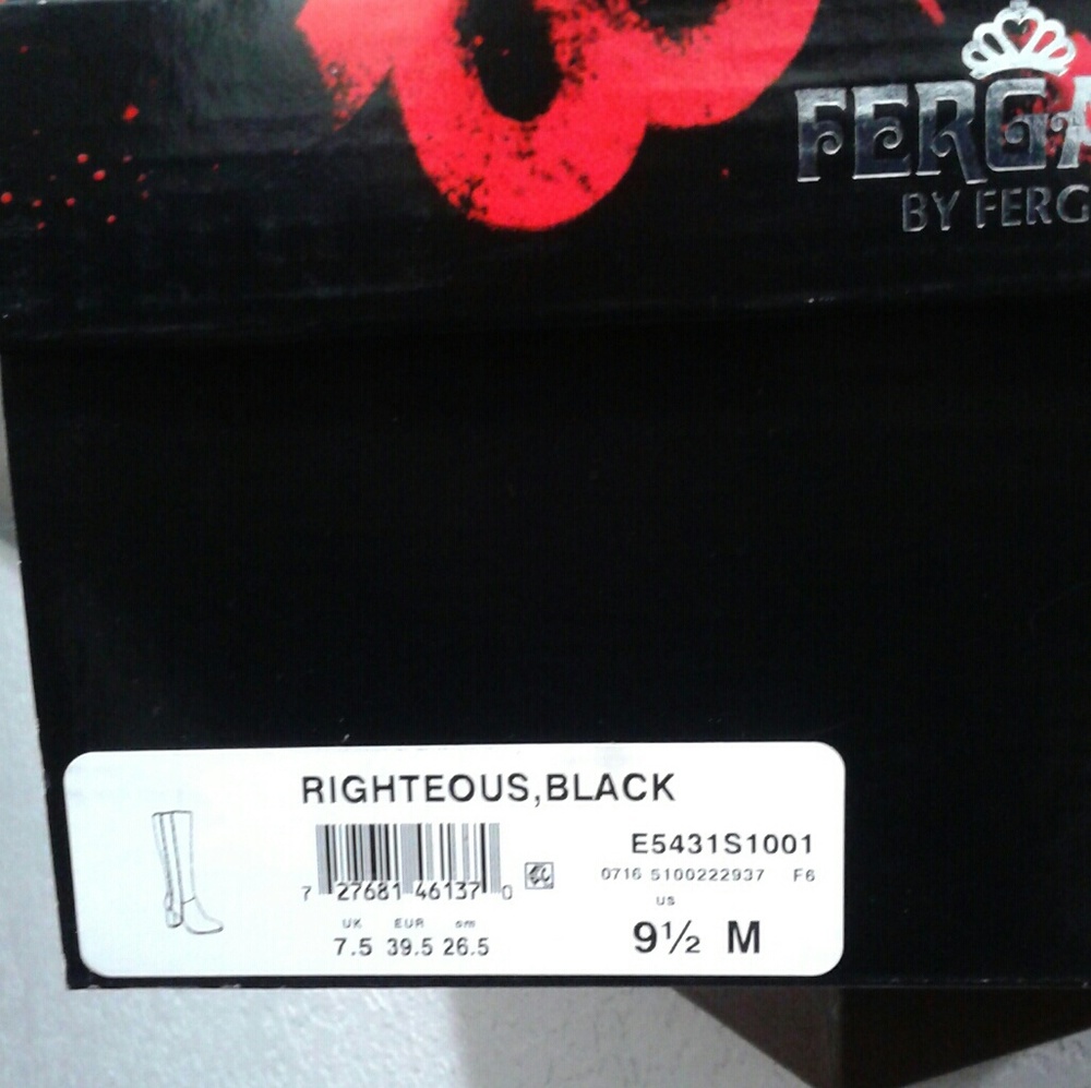 Fergie Fergalicious Black Boot - Brand NWB - Picture 2 of 6